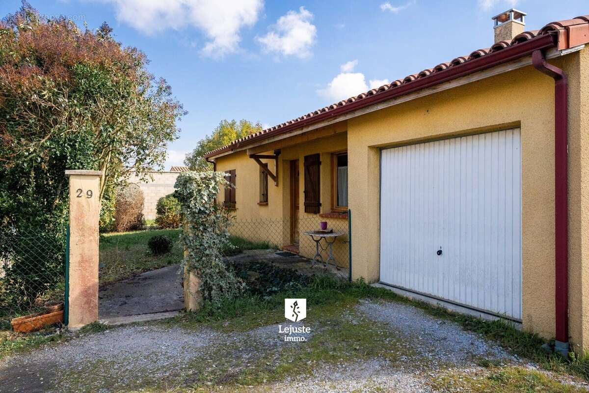 Maison à LABASTIDE-D'ANJOU