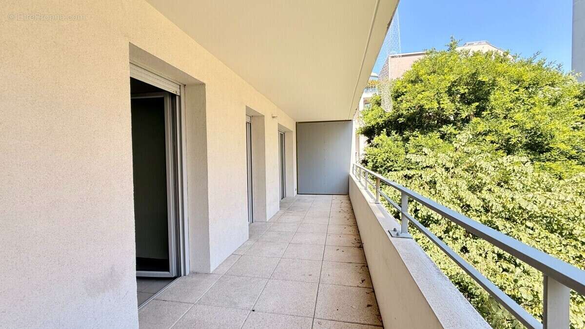 Appartement à LYON-7E