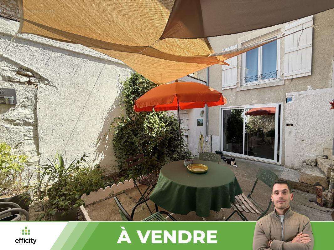 Maison à SAINT-SAVIN