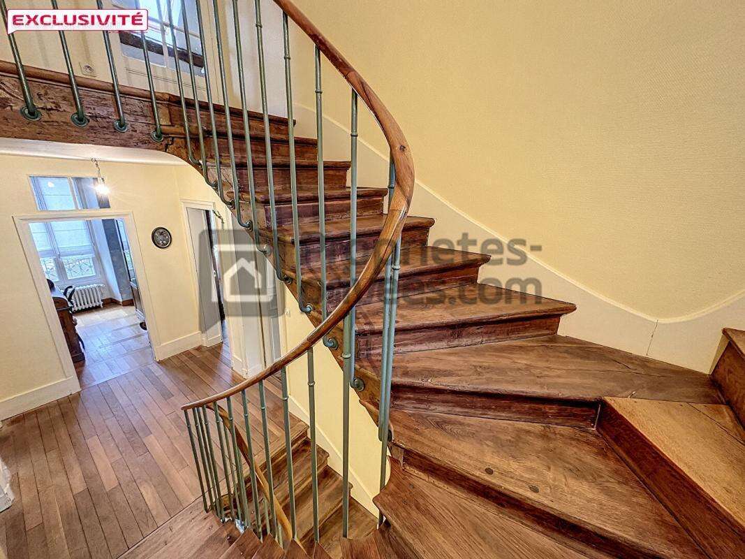 Maison à BRIE-COMTE-ROBERT