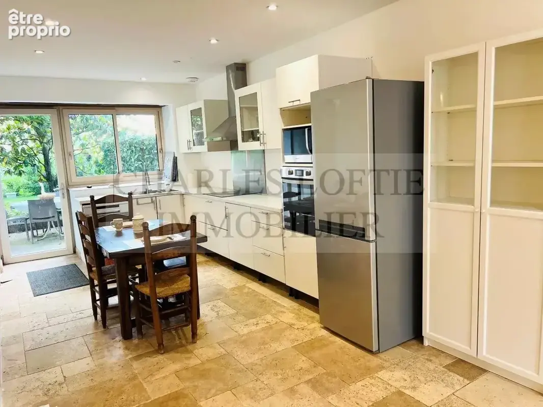 Magnifique propriété de caractère comprenant 2 maisons, piscine et dépendances - photo 32
