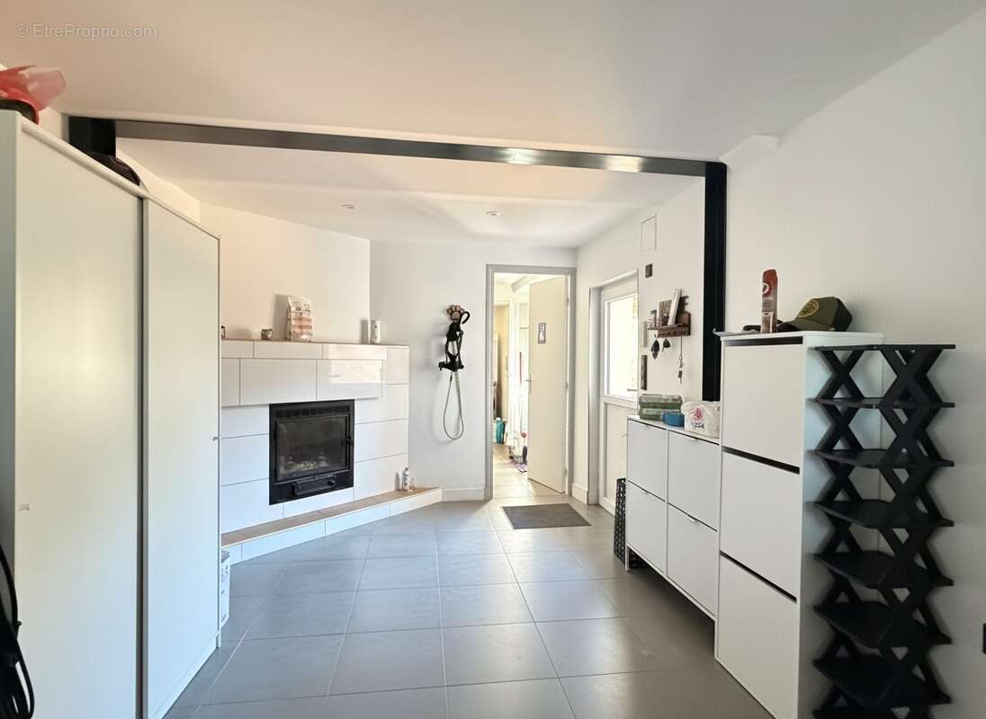 Maison à MERY-SUR-OISE