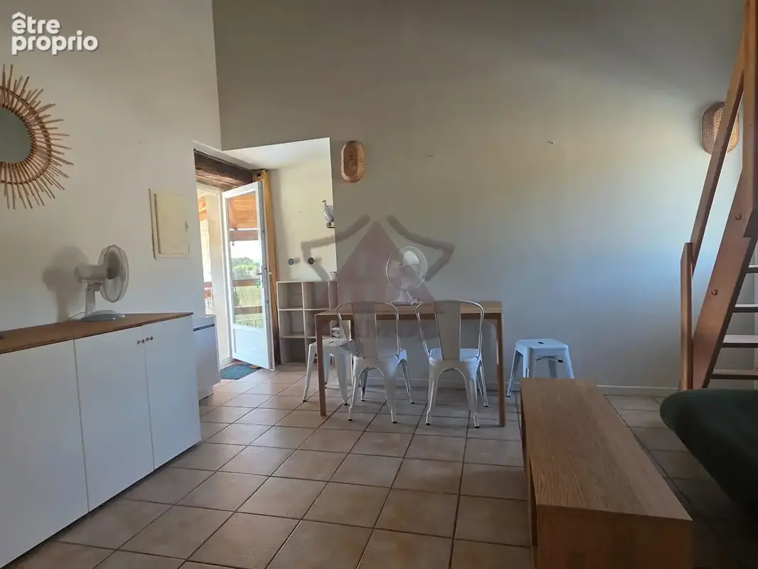 Appartement avec jardin et piscine en copropriété - photo 2
