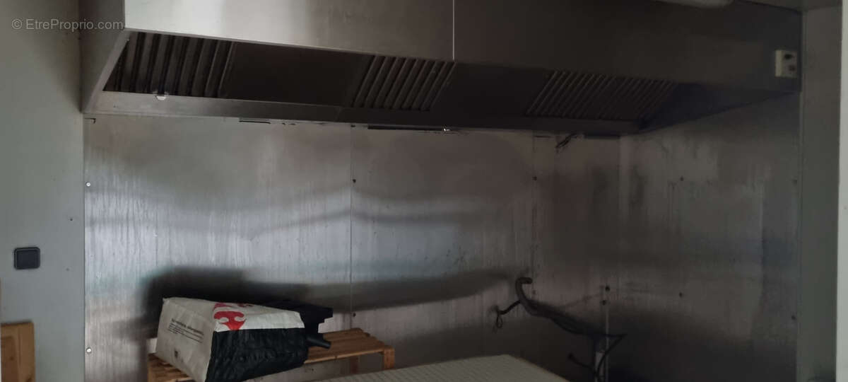 Maison à SAINTE-GENEVIEVE-SUR-ARGENCE