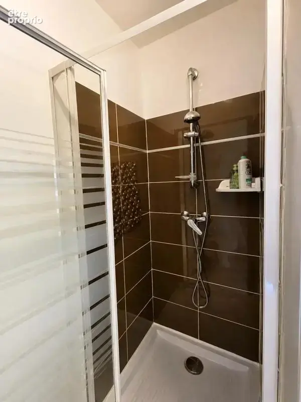 Appartement 2 pièces de 43 m² situé à Marseille - photo 7