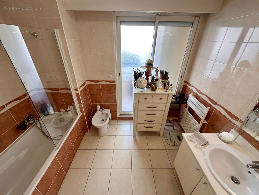 Appartement à BEAUSOLEIL