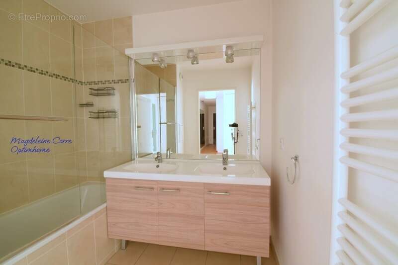 Appartement à MAISONS-ALFORT