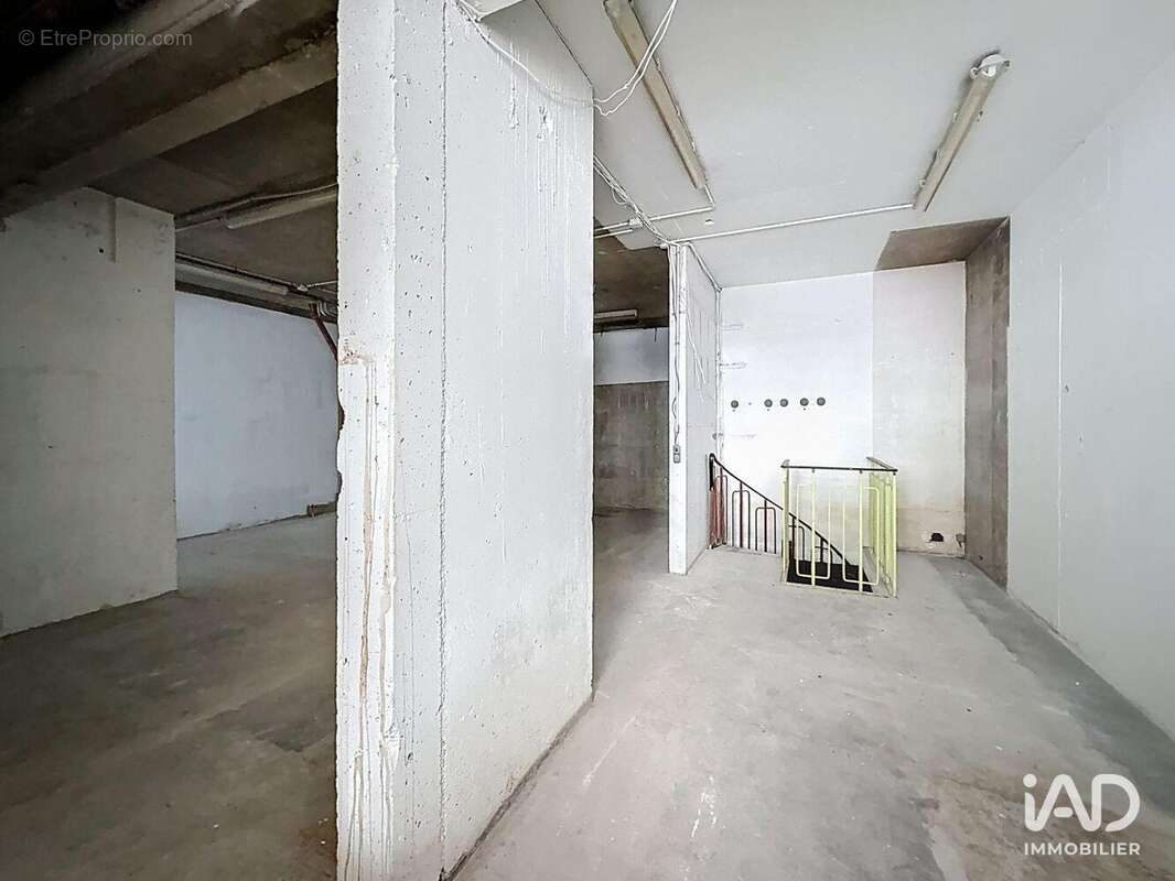 Photo 6 - Commerce à PARIS-18E