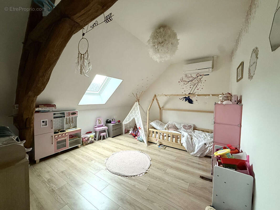 Maison à MIGENNES