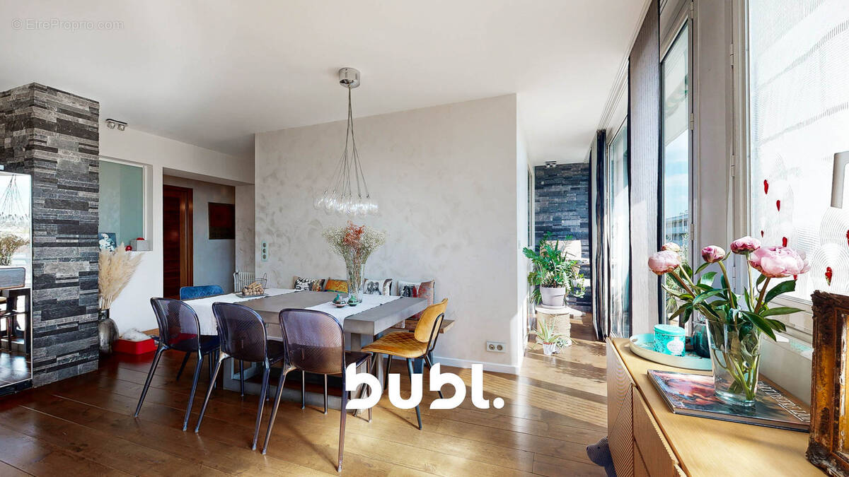 Appartement à RUEIL-MALMAISON