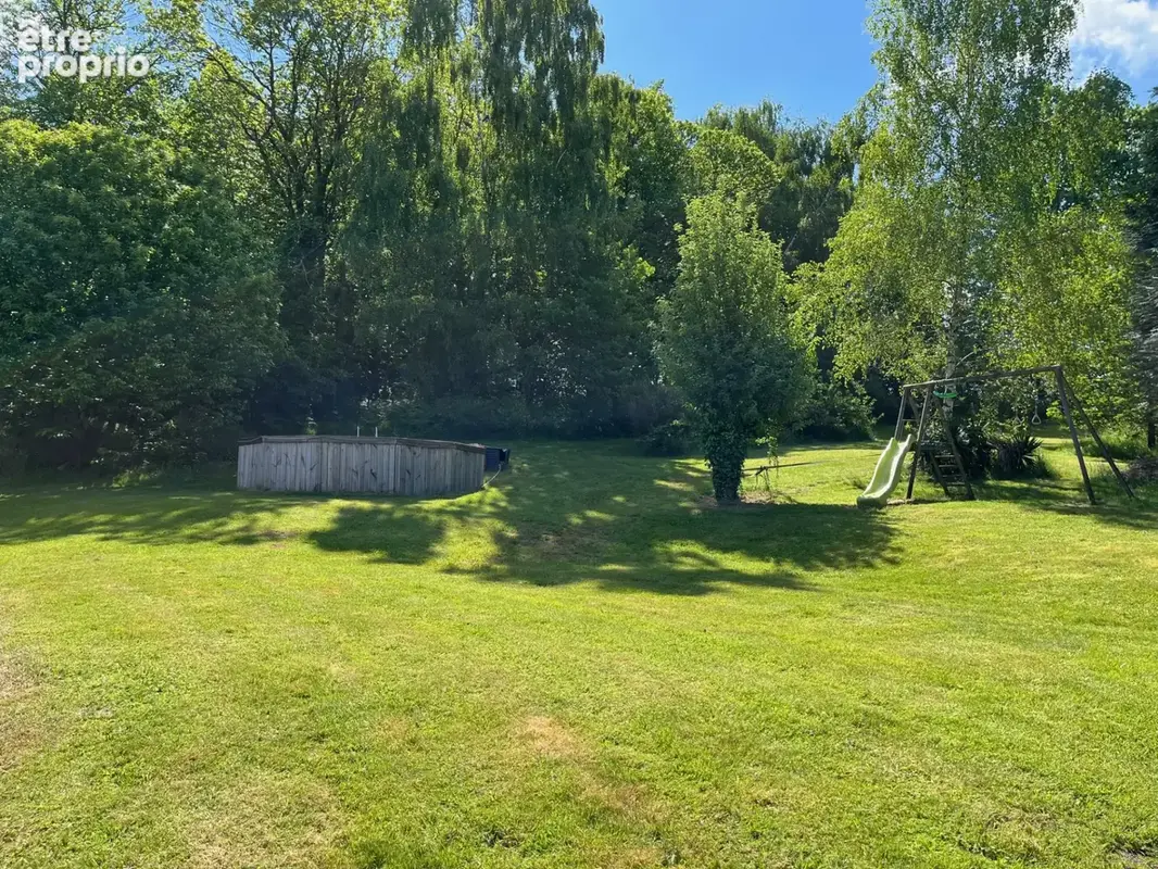 Coussac Bonneval Longère de 6 pièces, 1,2 hectares, piscine et des vues - photo 23