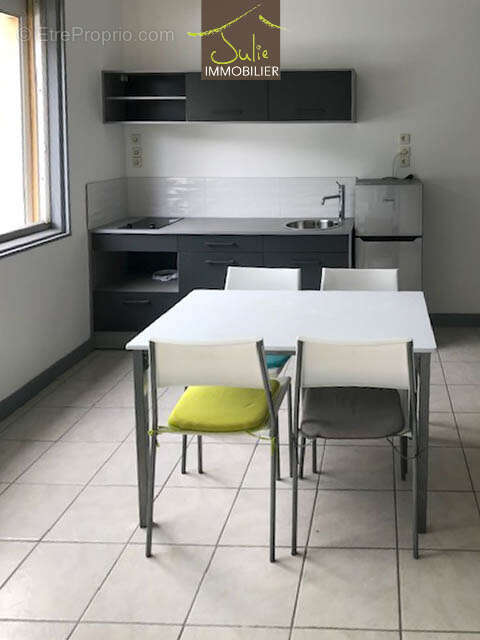 Immeuble de rapport à usage mixte   Bressuire (79300) - photo 3