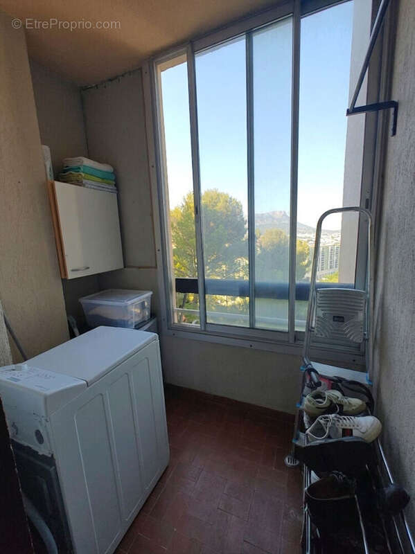 Appartement toulon est la serinette . exclusivité !!! . 3 pieces 71m2 avec terrasse et loggia. - photo 6