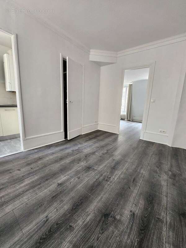 Appartement à LEVALLOIS-PERRET