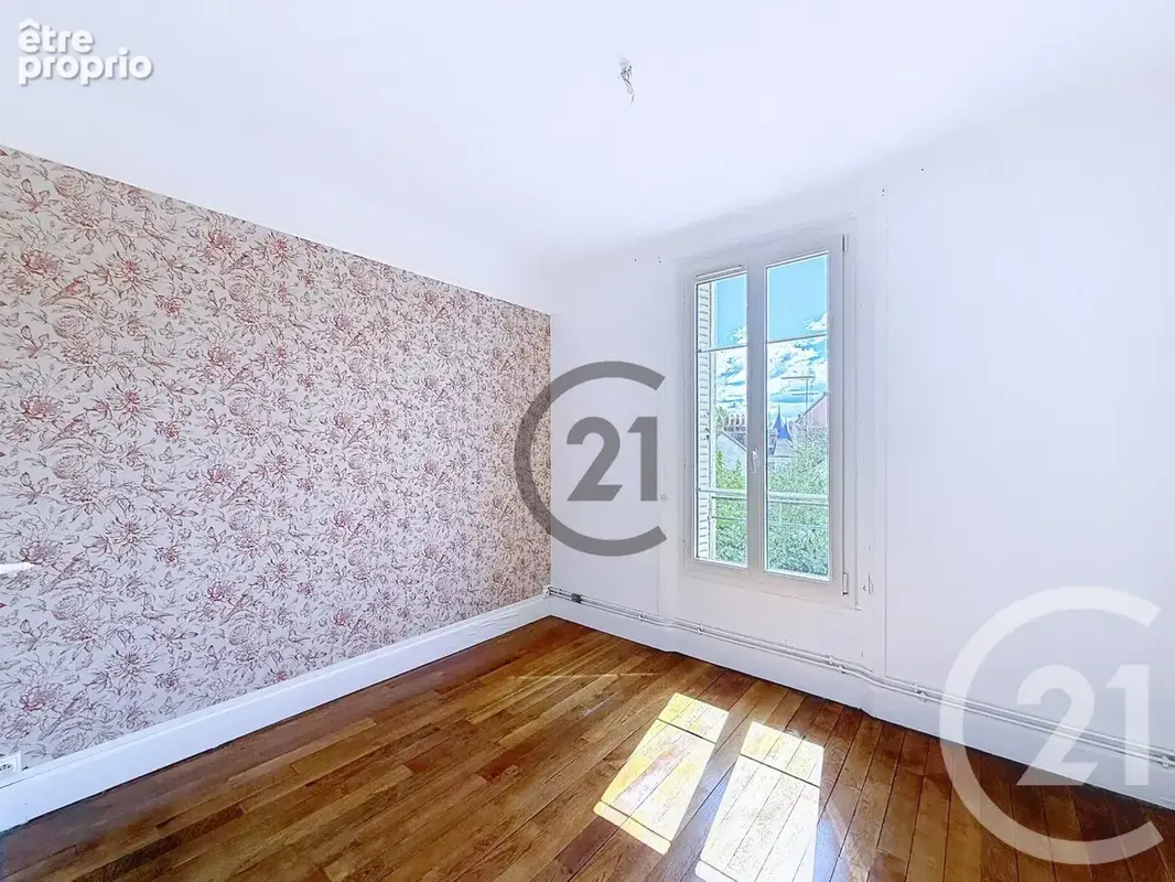 Appartement 75 m² à Troyes  - photo 4