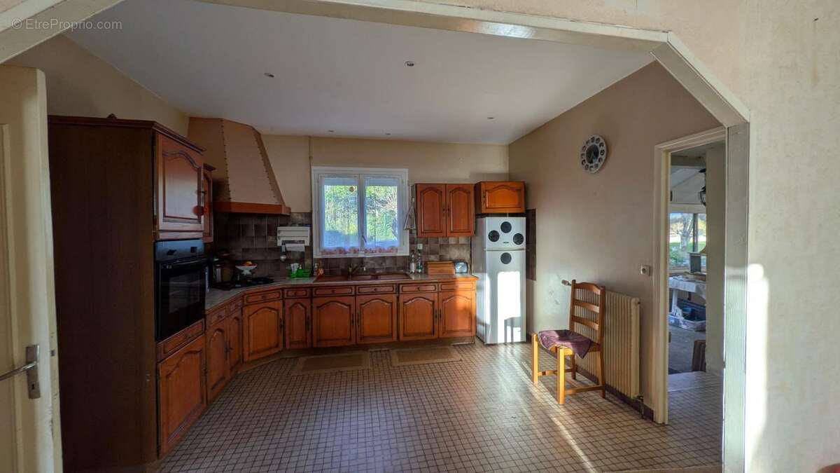 Maison à AUBIE-ET-ESPESSAS