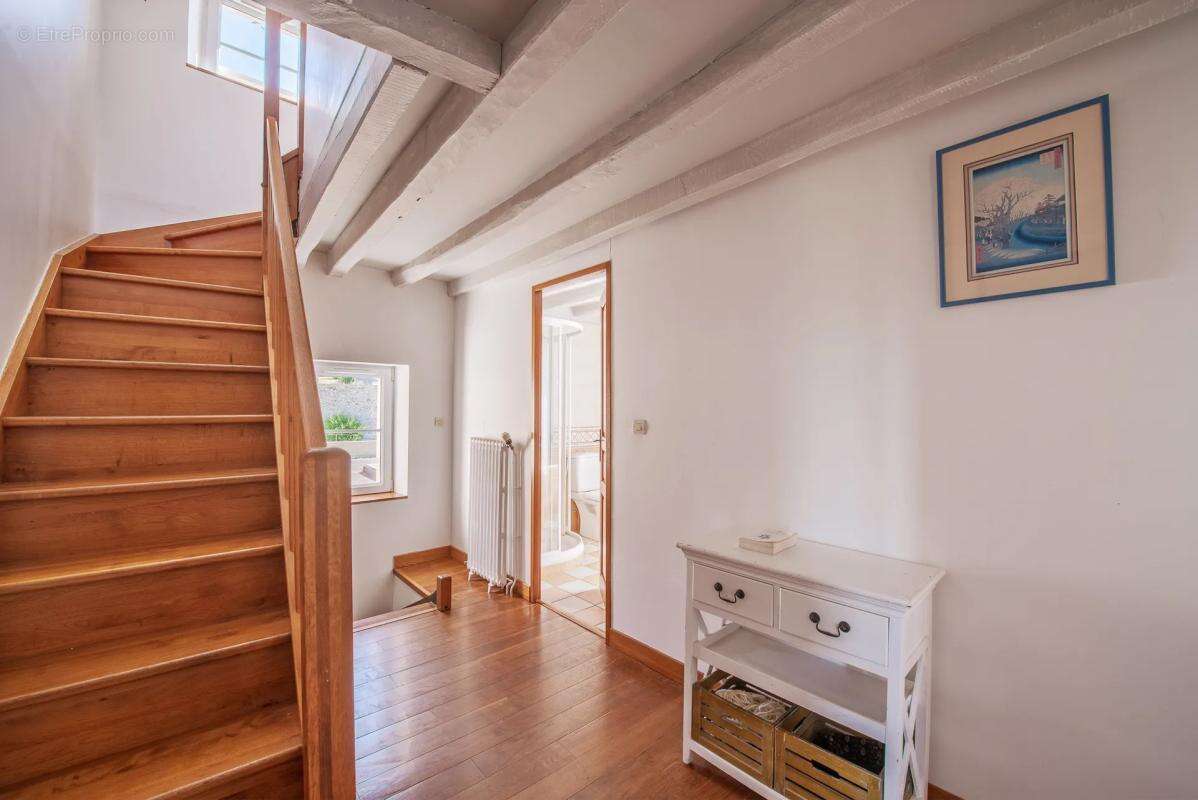 Maison de 4 pièces de 139 m² à Vendières - photo 10