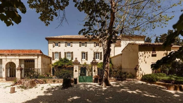 Maison à PONT-SAINT-ESPRIT