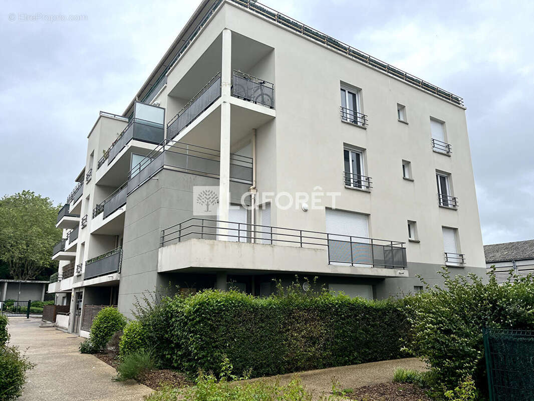 Appartement à HARDRICOURT