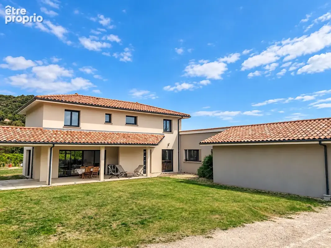 Photo Maison à Cornas au prix de 570 000€