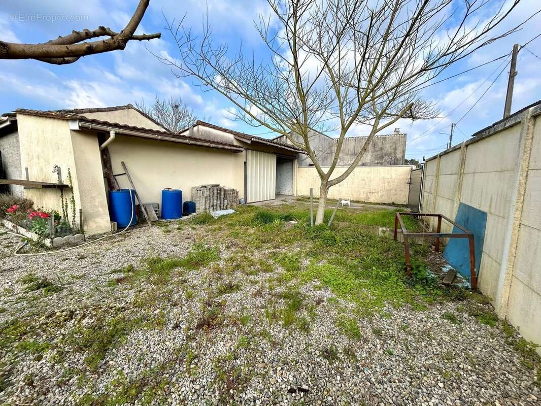 Maison à SAINT-SAUVEUR