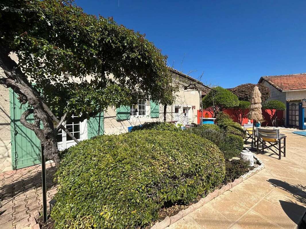 Maison à SAINTE-FOY-LA-GRANDE