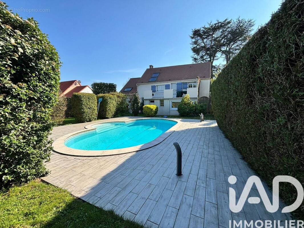 Photo 1 - Maison à MAGNY-LE-HONGRE
