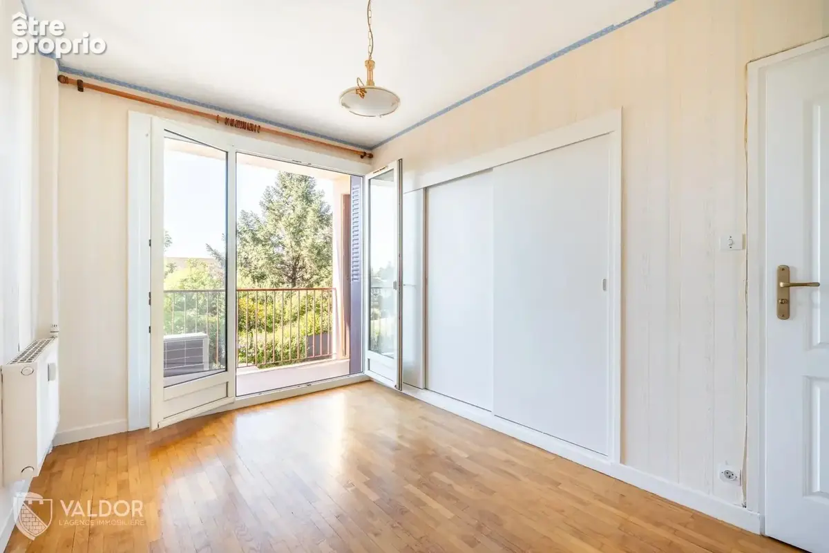Résidence avec Parc -Appartement de type T4 - photo 6