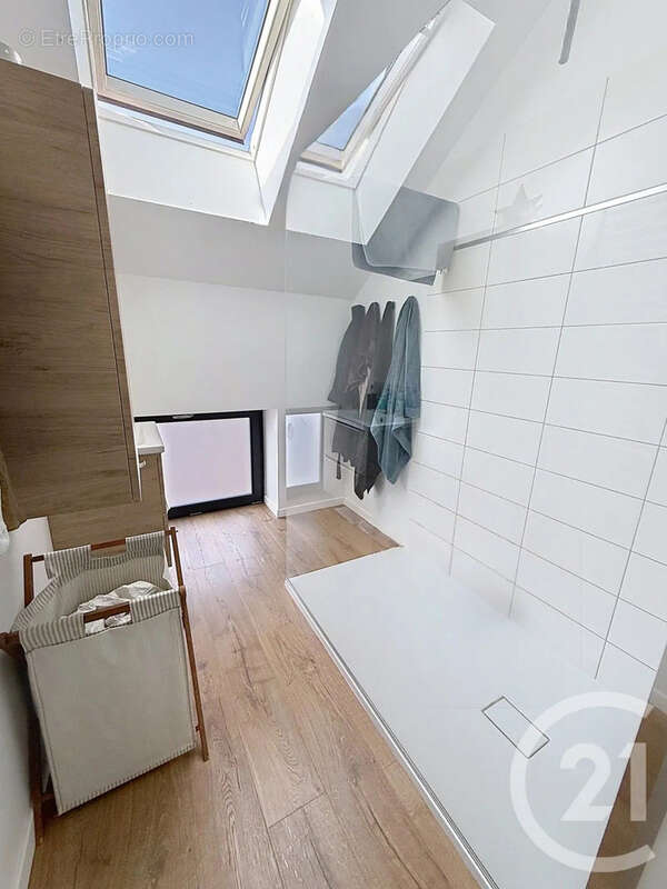 Maison 101 m² à Fretin  - photo 9