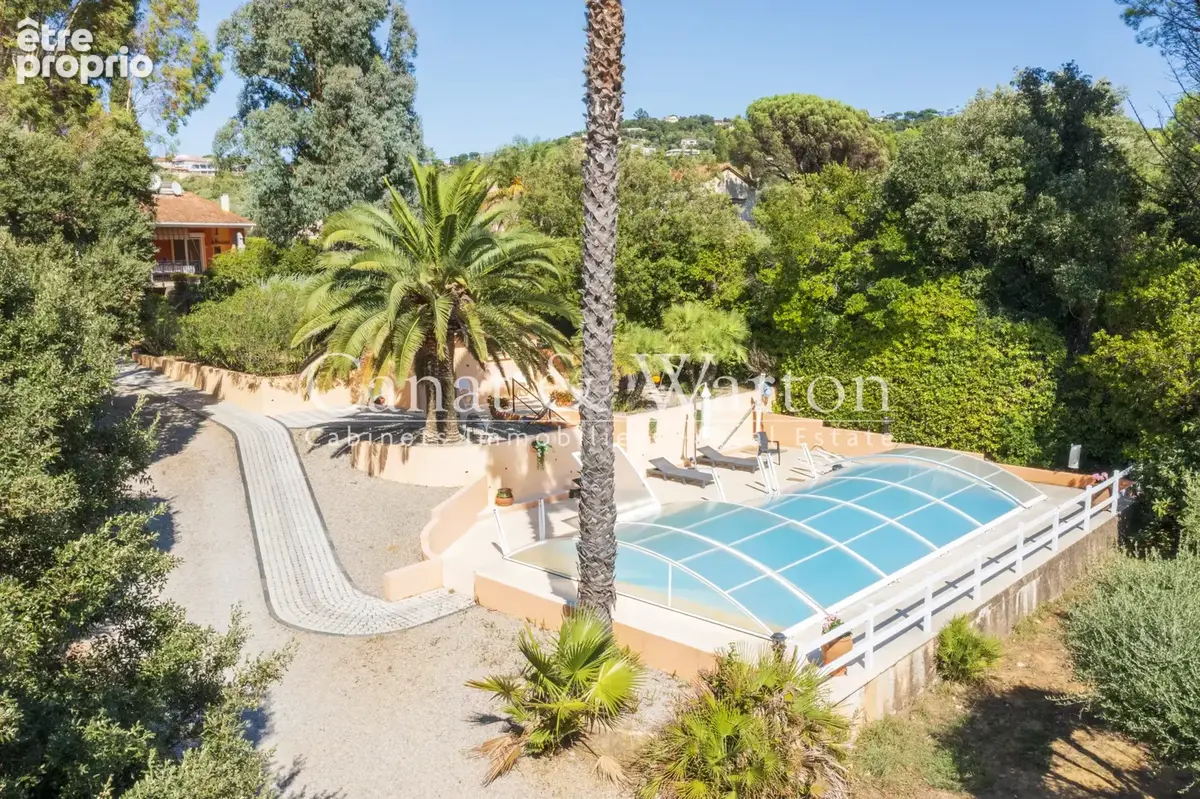 Domaine sécurisé à la croix valmer: villa avec un grand terrain arboré & piscine - photo 5