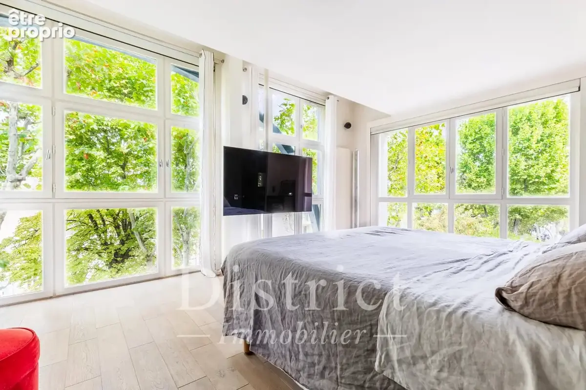 EXCLUSIVITÉ – Neuilly-sur-Seine – Appartement familial de 174 m² - photo 10