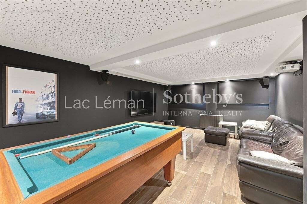 Villa Contemporaine d'Exception avec 4 Chambres en Suite - photo 15