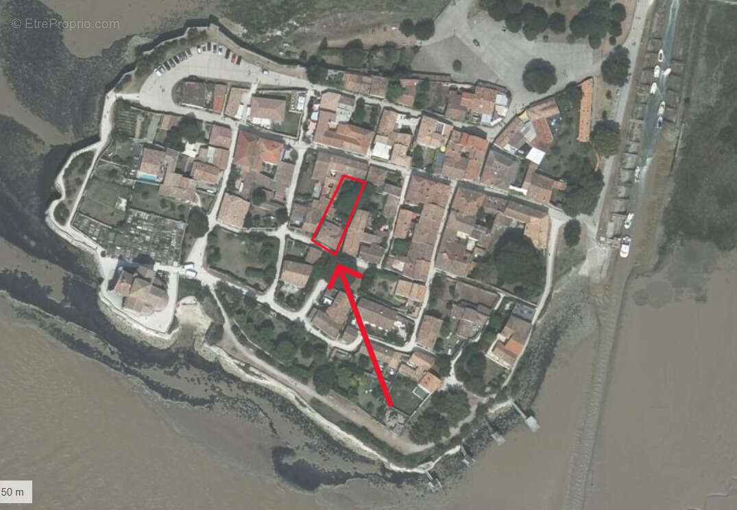 Maison à TALMONT-SUR-GIRONDE