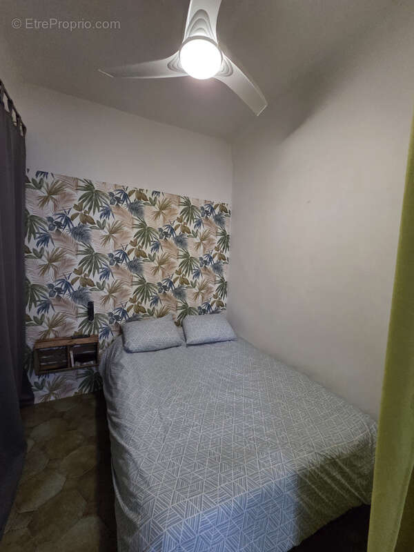 Appartement à MARSEILLE-3E