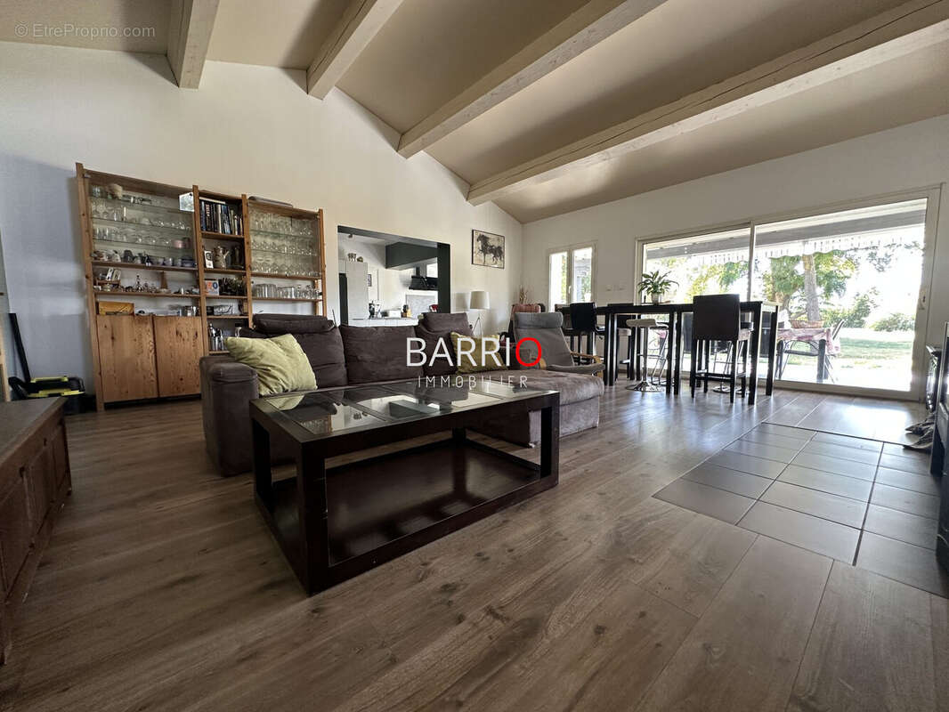 Maison à SAINT-CYPRIEN