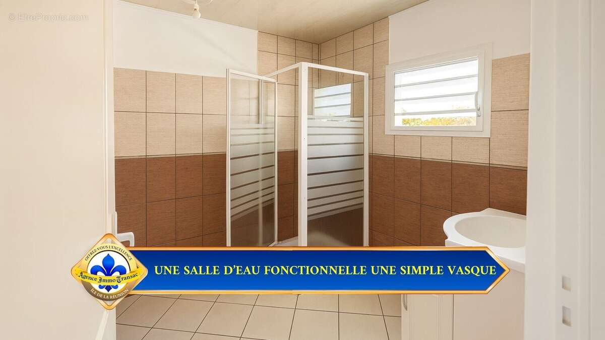 Maison 100 m² à Saint-Pierre  - photo 9