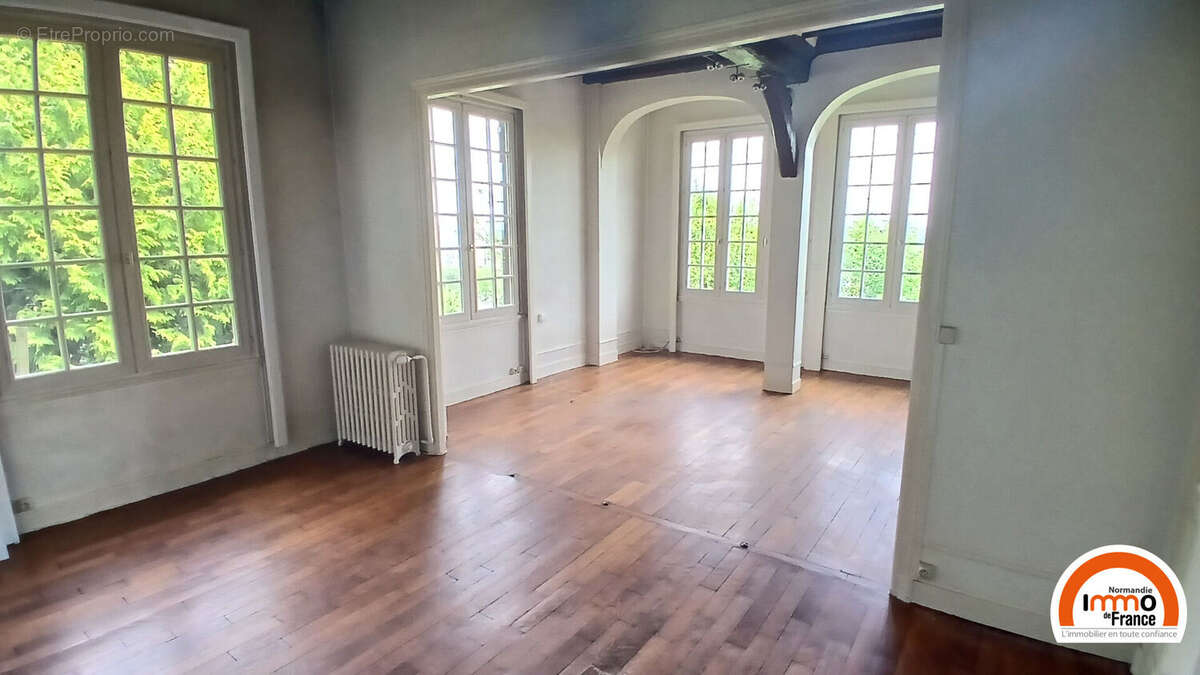 Maison à CANTELEU