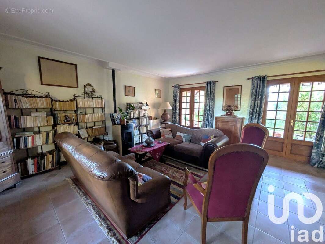 Photo 6 - Maison à BUSSAC-SUR-CHARENTE