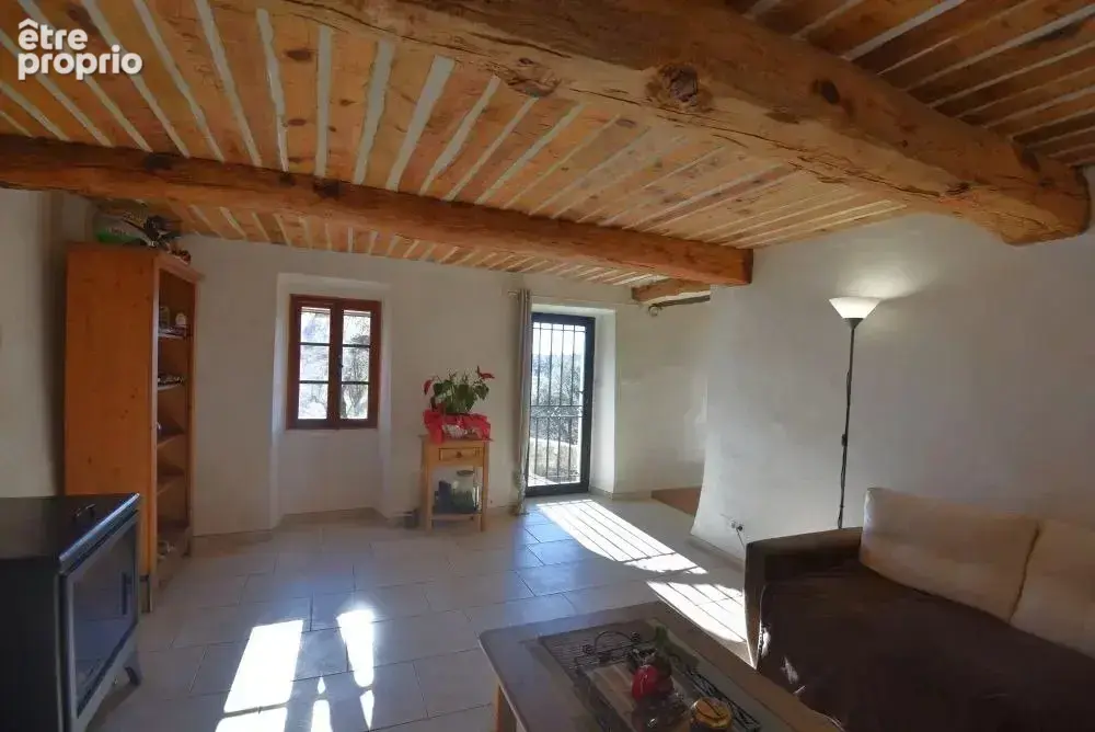 Maison en pierre de caractère avec 3 chambres - photo 3
