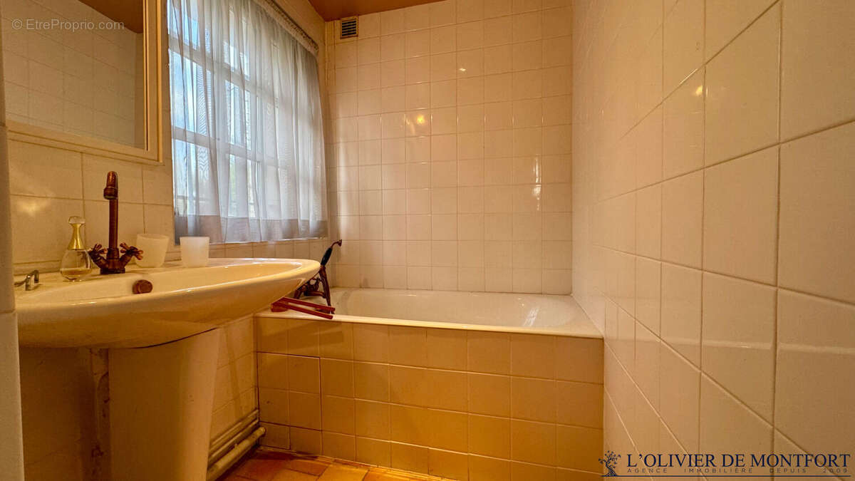 Maison à MONTFORT-L'AMAURY