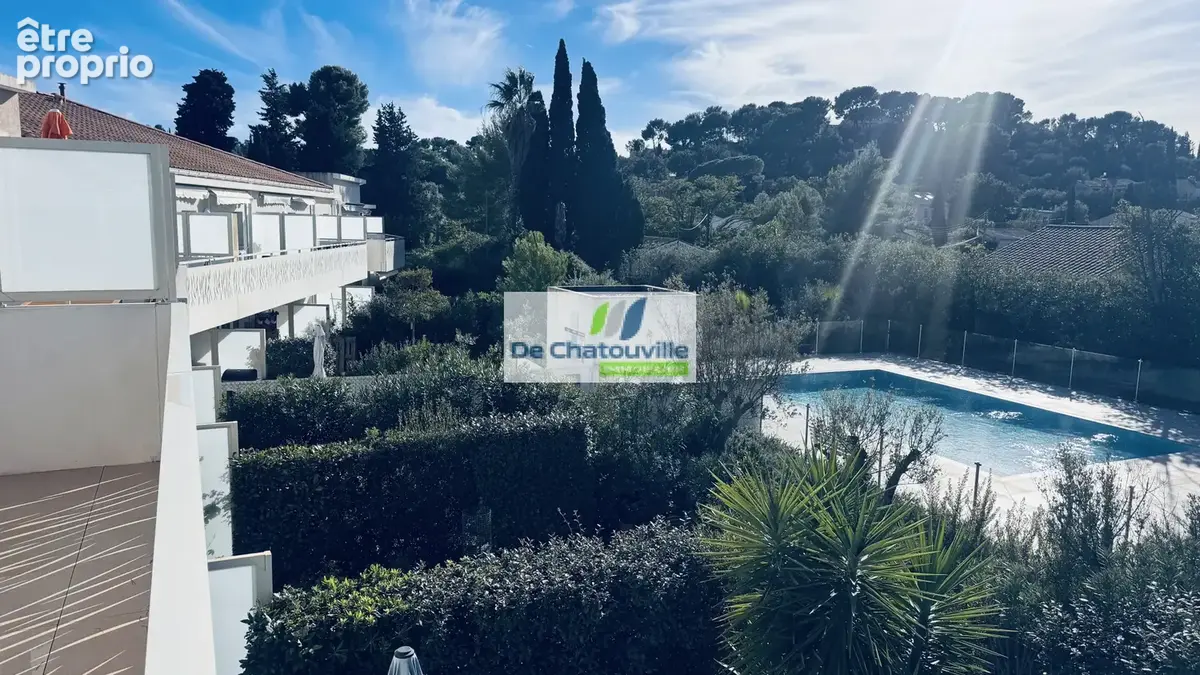T2 récent avec balcon, piscine - photo 12