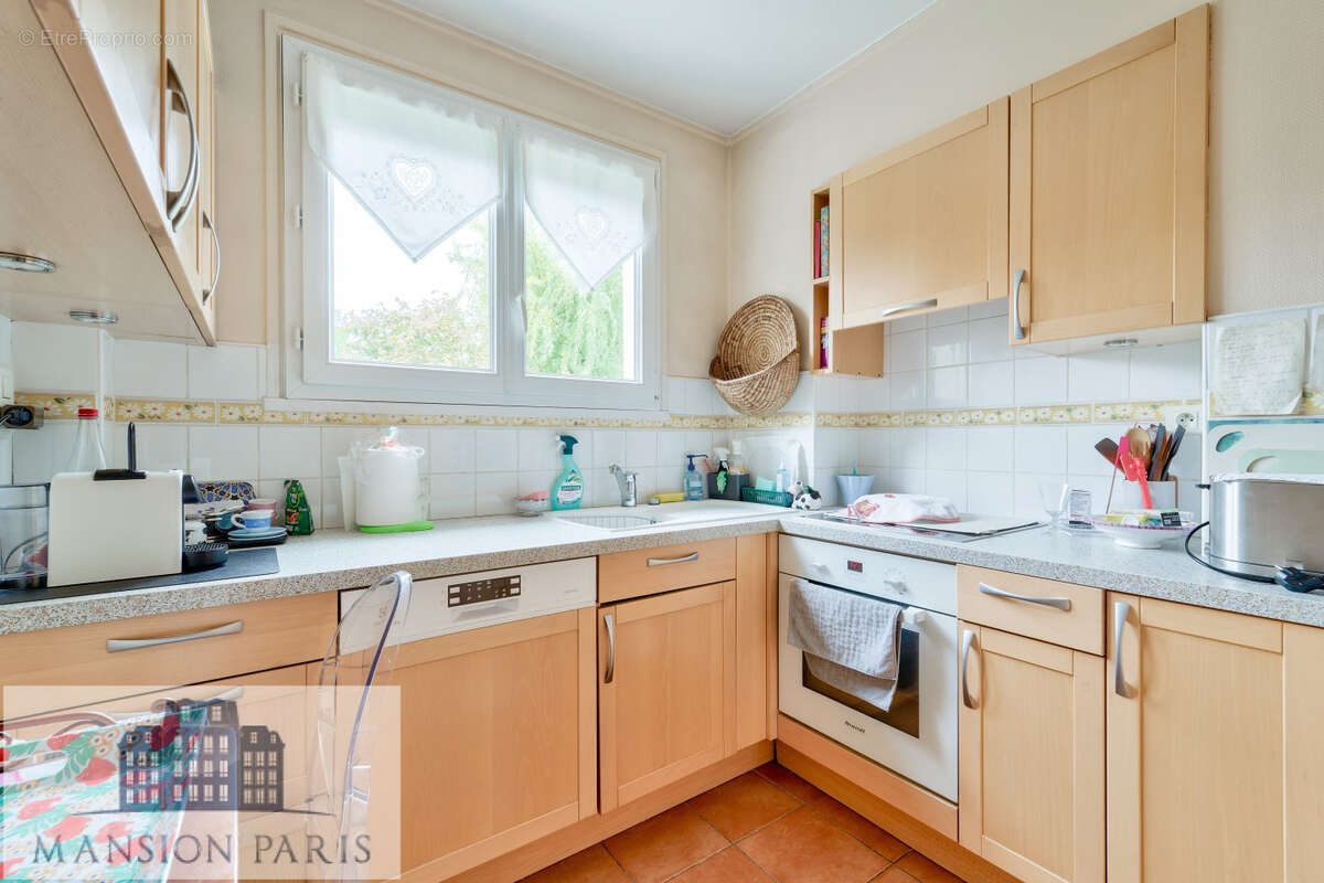 Appartement à SAINT-MAUR-DES-FOSSES