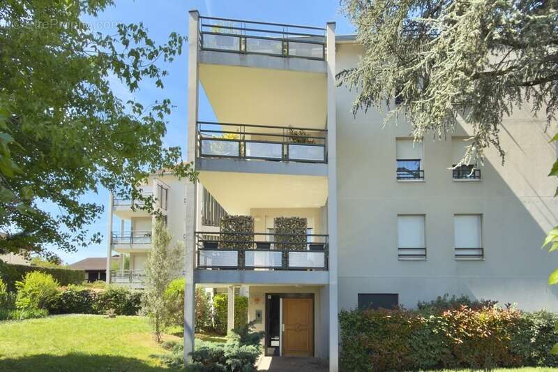 Appartement à BRON
