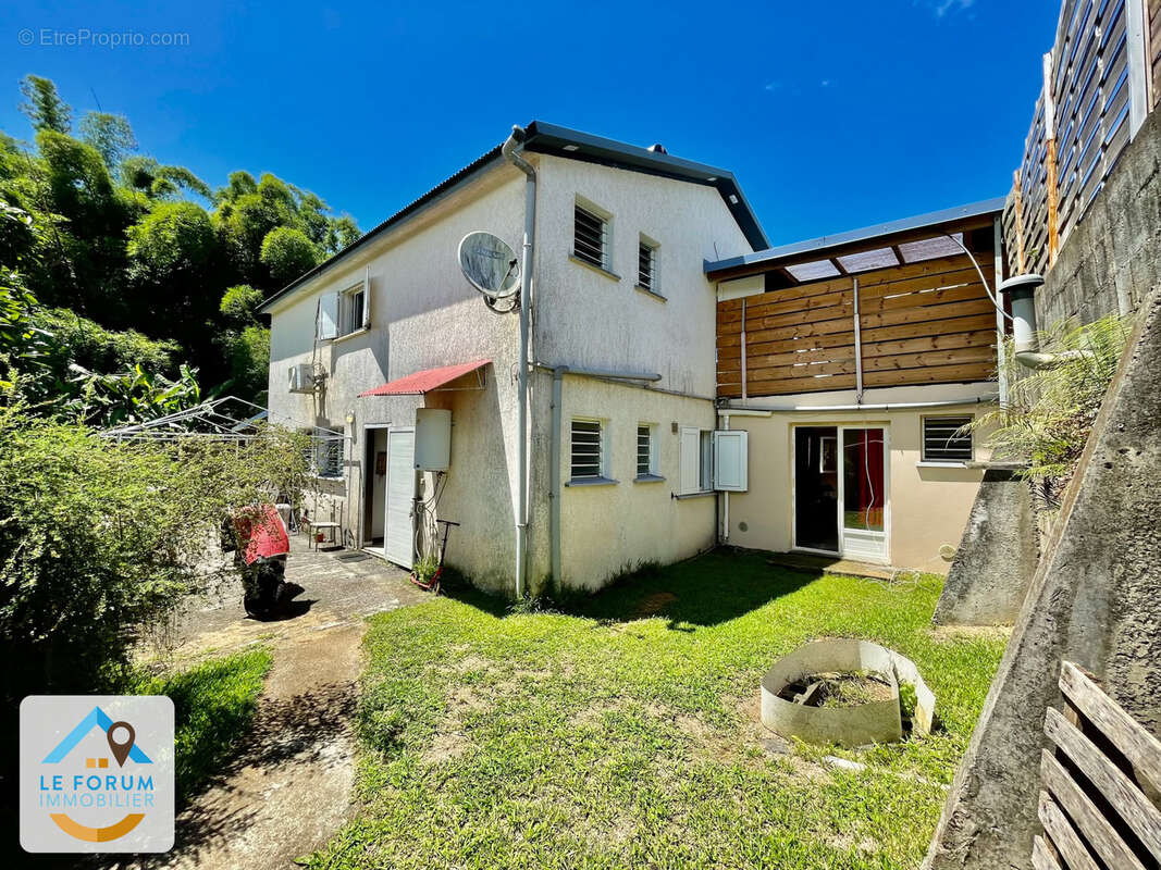 Maison à SAINT-JOSEPH