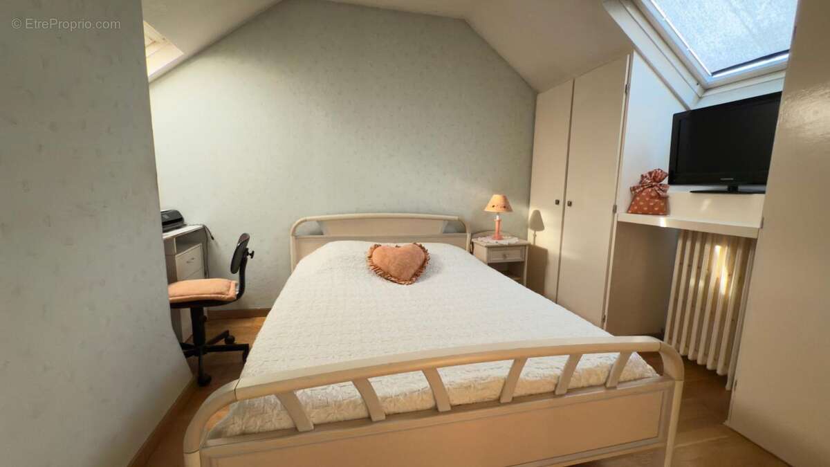 Maison à NEUILLY-SUR-MARNE