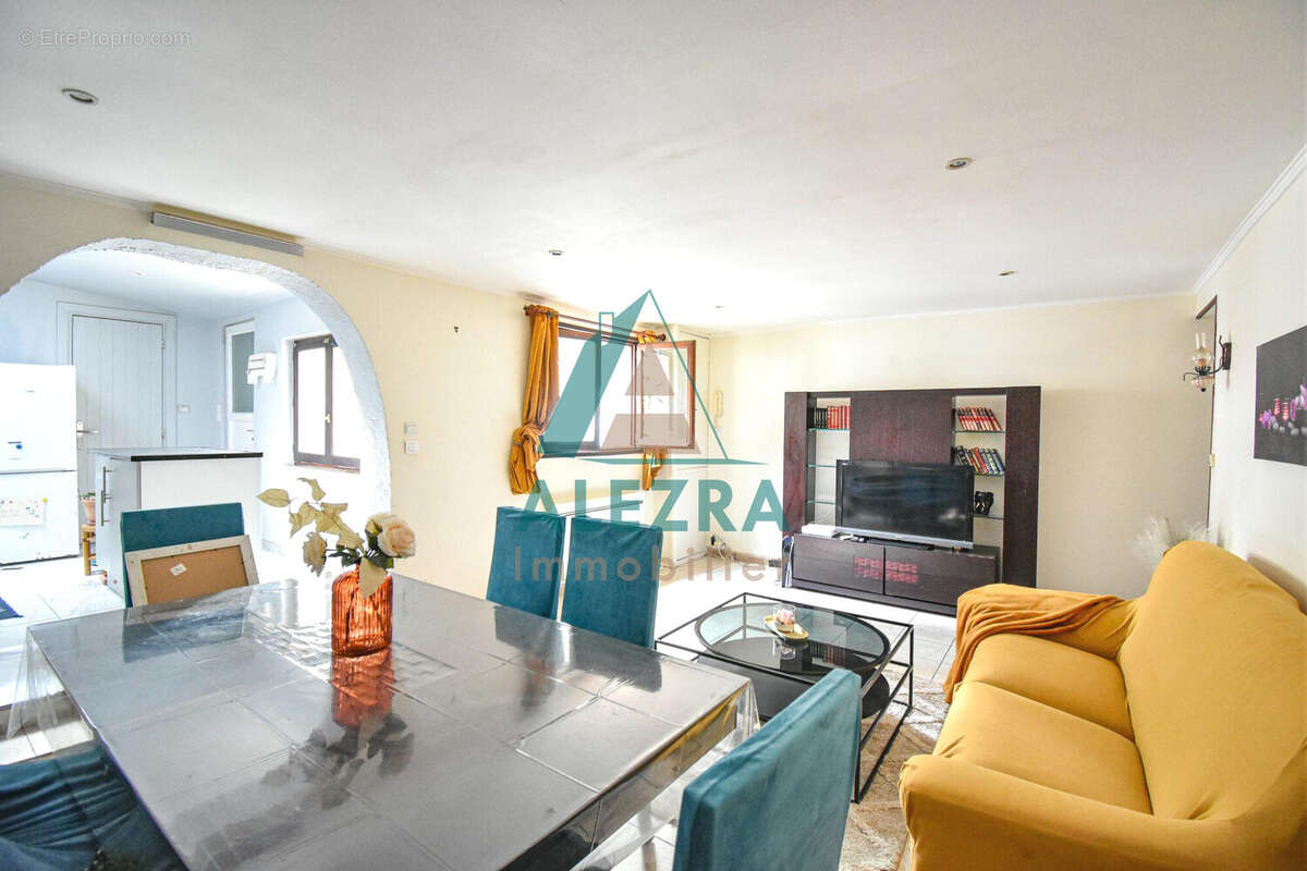 Maison à CONFLANS-SAINTE-HONORINE