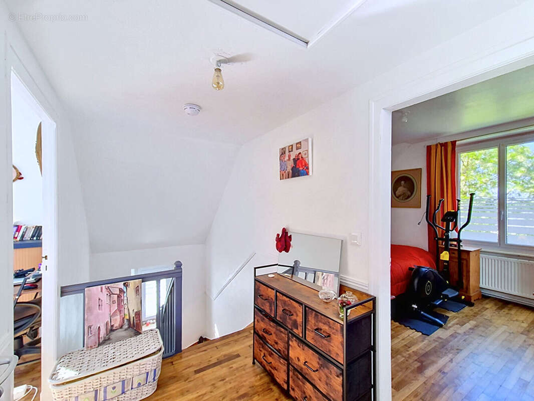 À 10 min de Dinan : Maison pierre rénovée 4 pièces - Proche écoles, commerces et randonnées - photo 14