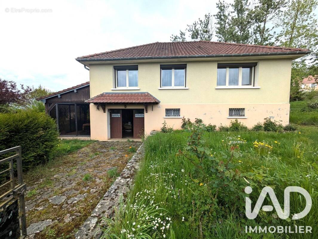Photo 1 - Maison à NOIDANT-CHATENOY
