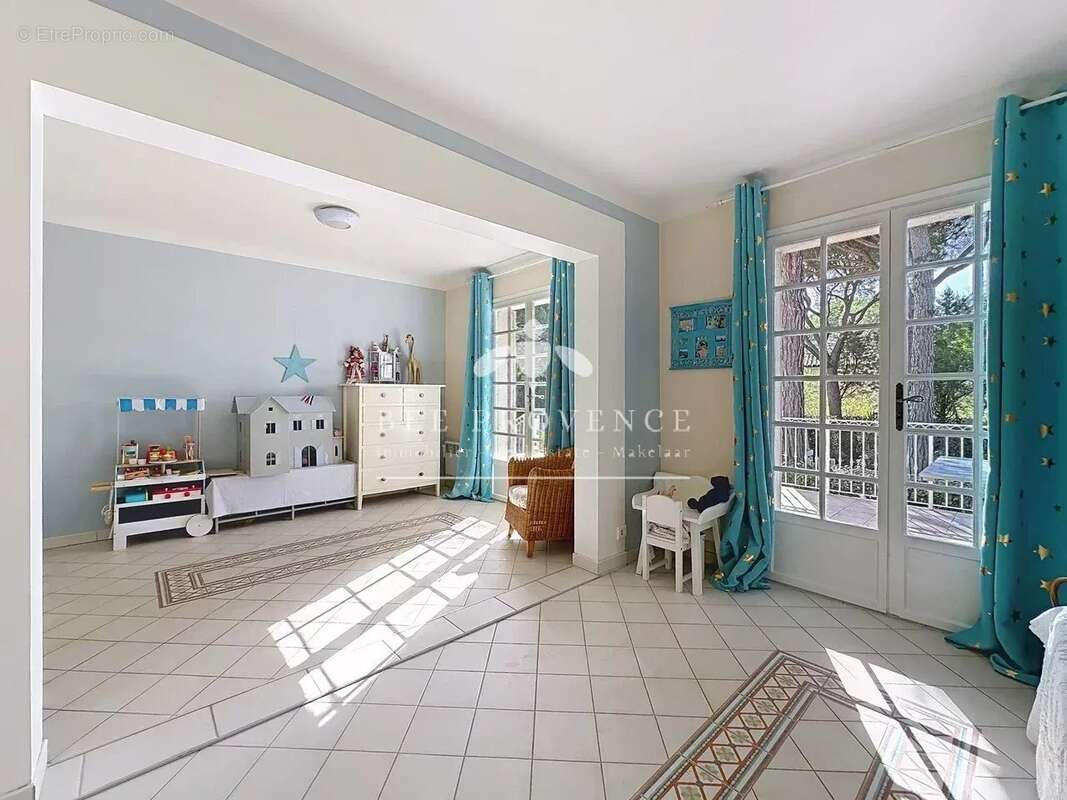 Maison à SAINT-RAPHAEL