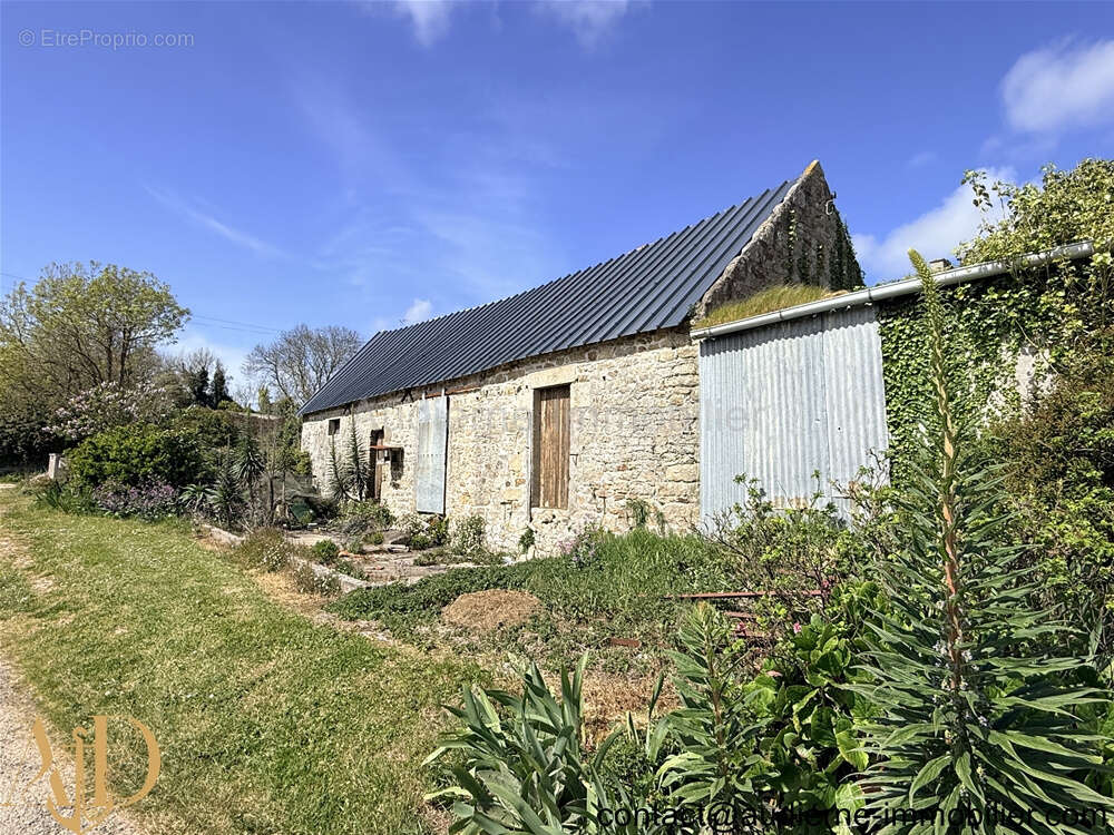 Maison à AUDIERNE